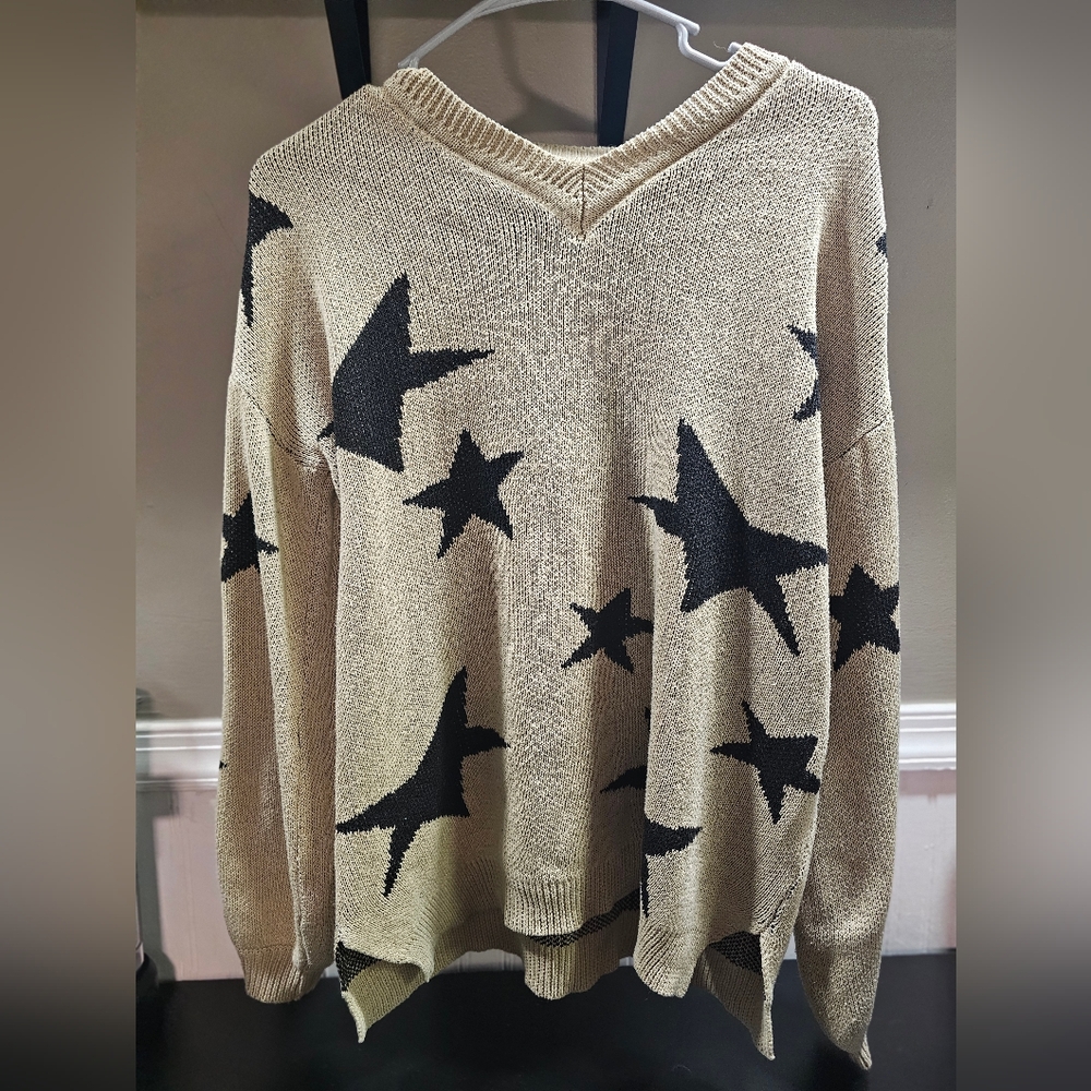 Tan and Black Star Sweater Large